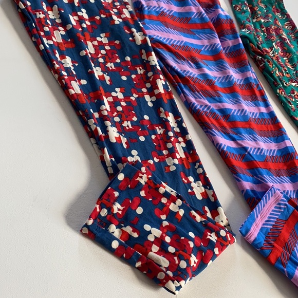 Lot of (3) LuLaroe Tall & Curvy leggings - Picture 10 of 11